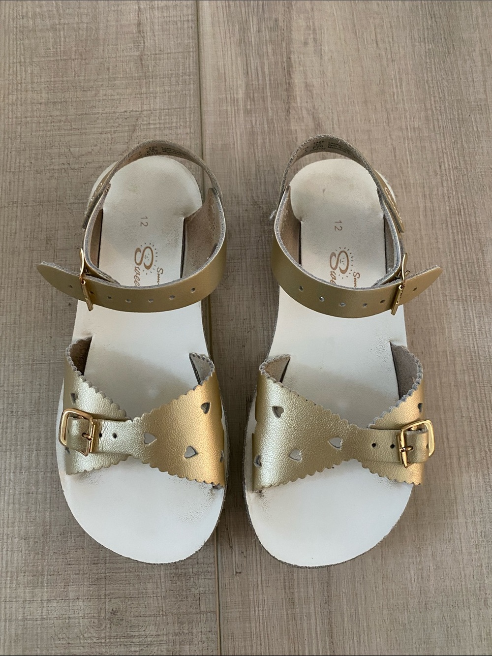 Kids Gold Sweat Heart Sun San Sandals